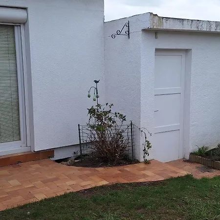 Charmante Maison Au Calme Reims Exterior photo