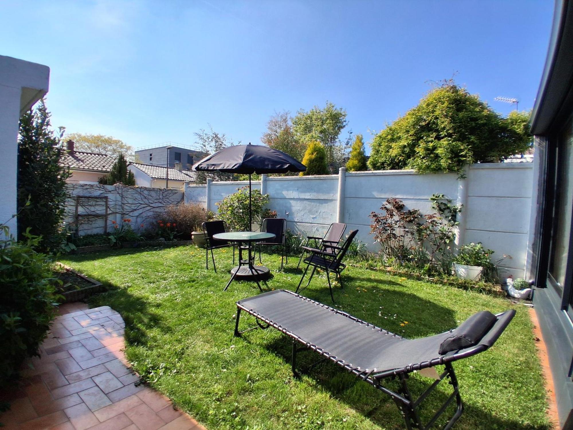 Holiday home Charmante Maison Au Calme *